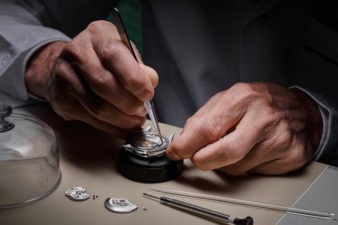 discover-rolex-servicing-2-sav1910dh 005c