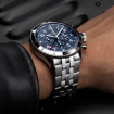 Breitling Super AVI B04 Chronograph GMT 46 Tribute to Vought F4U Corsair - Bild 2