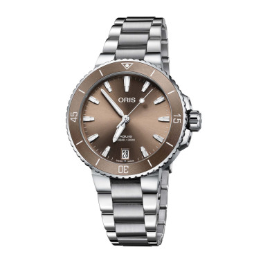 Automatik, ORIS Aquis Date