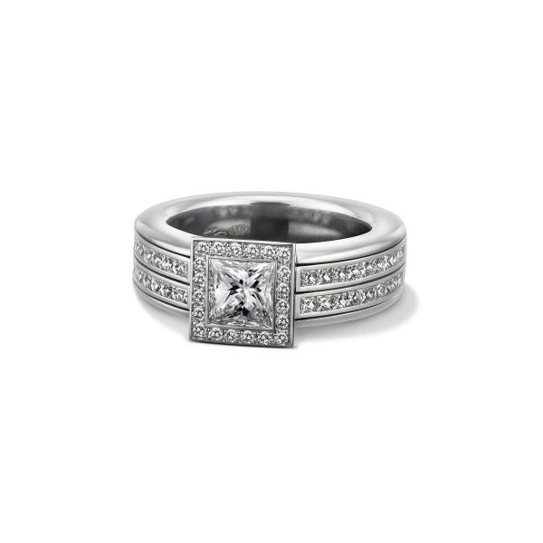 Hans D. Krieger True Identity Ring (Ref: 310.6449.01.0)